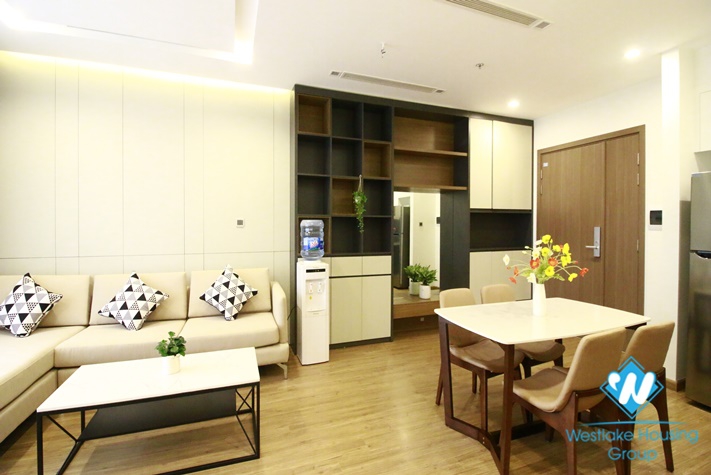  A charming and modern  high floor  apartment in Vinhome Metropolis Tower, Ba Dinh, Hanoi